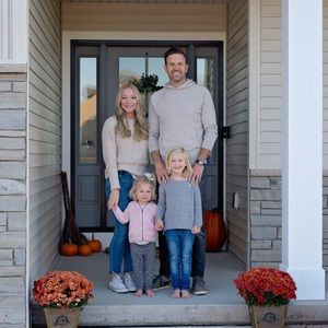 Meet your Posher, Jillian